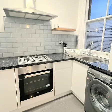 Comfortable 1-Bedroom Apartment In The Heart Of Londres Extérieur photo